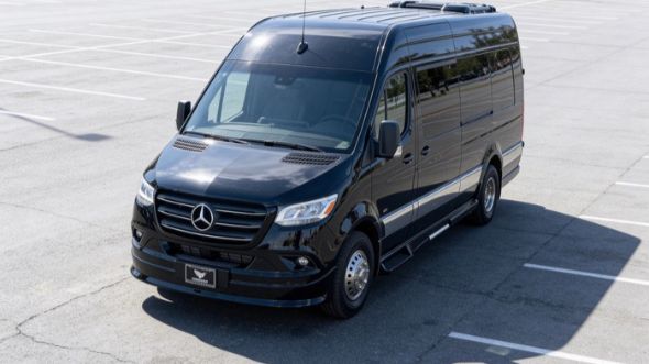 deltona employee shuttle van service