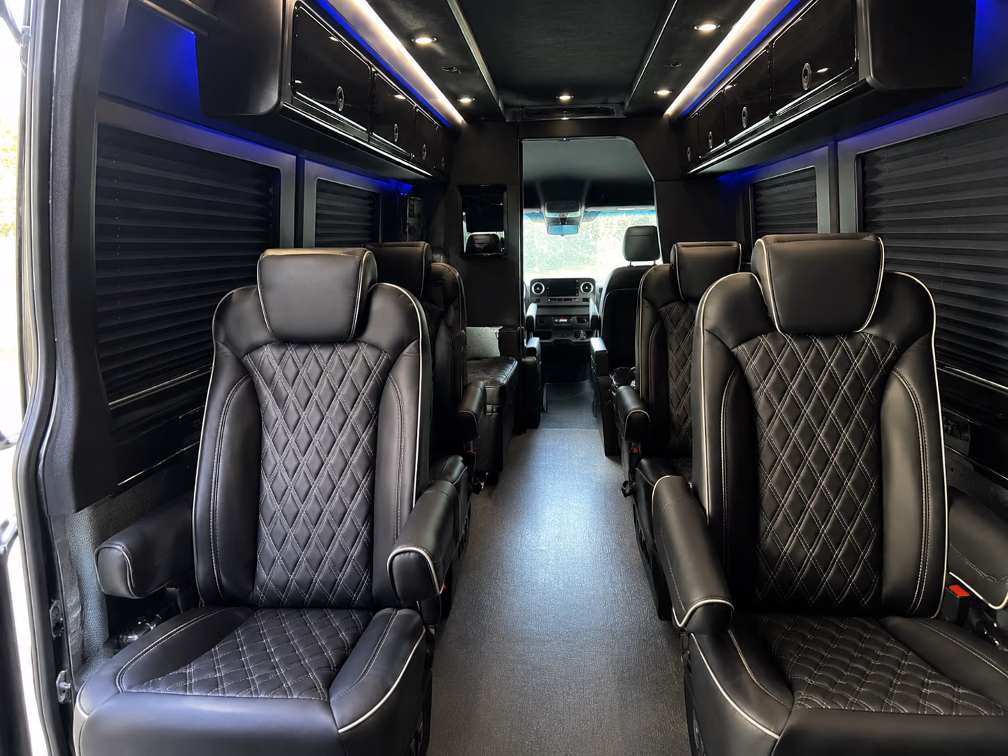 palm bay 20 passenger sprinter van interior